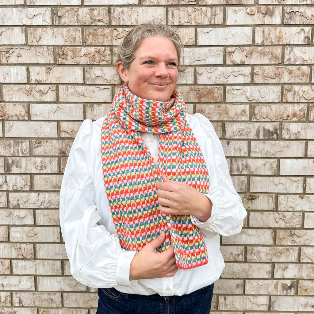 nieuw breipatroon kleurrijke sjaal