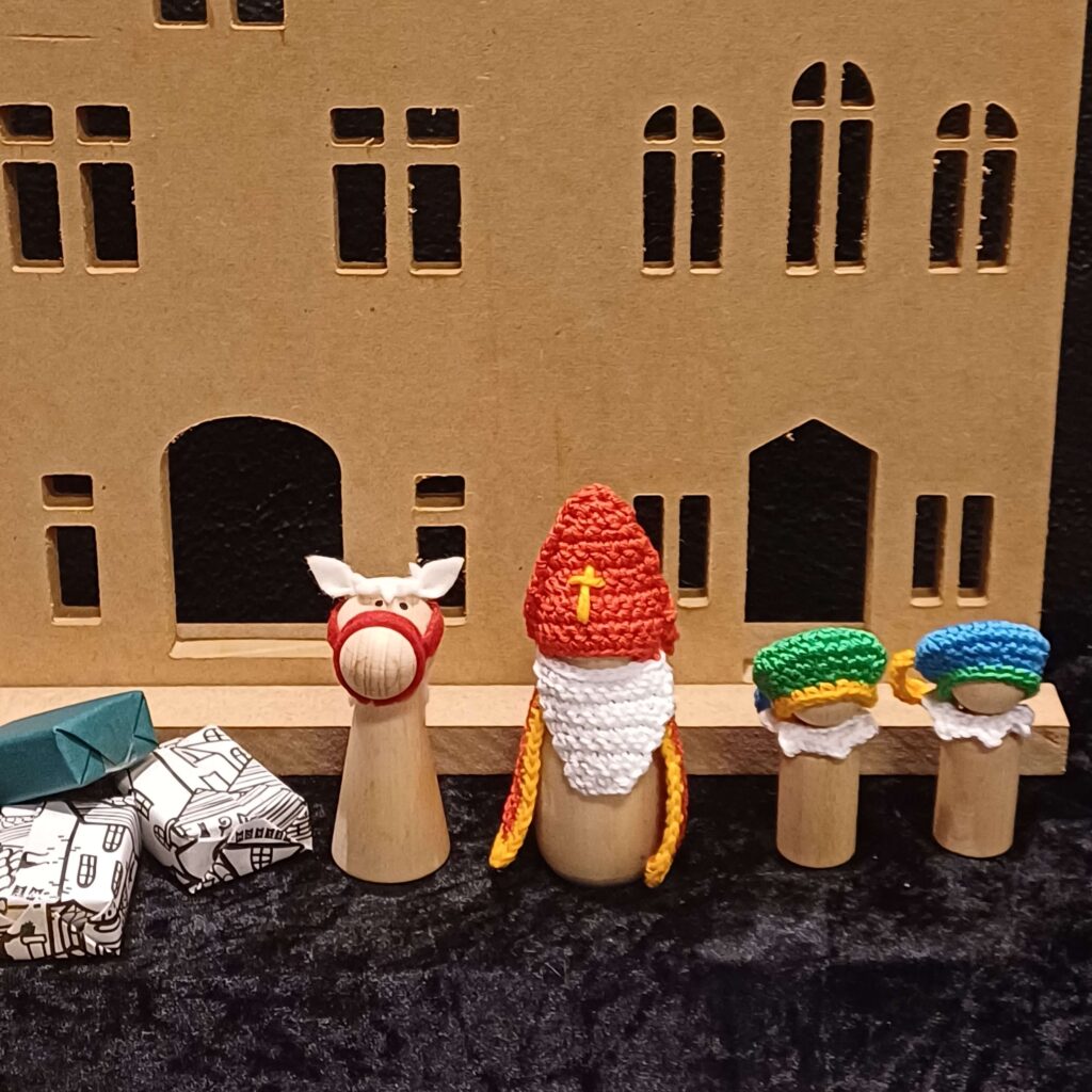 gehaakte Sint en Pietjes